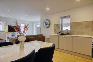 OP Lounge/Kitchen/Diner- click for photo gallery
